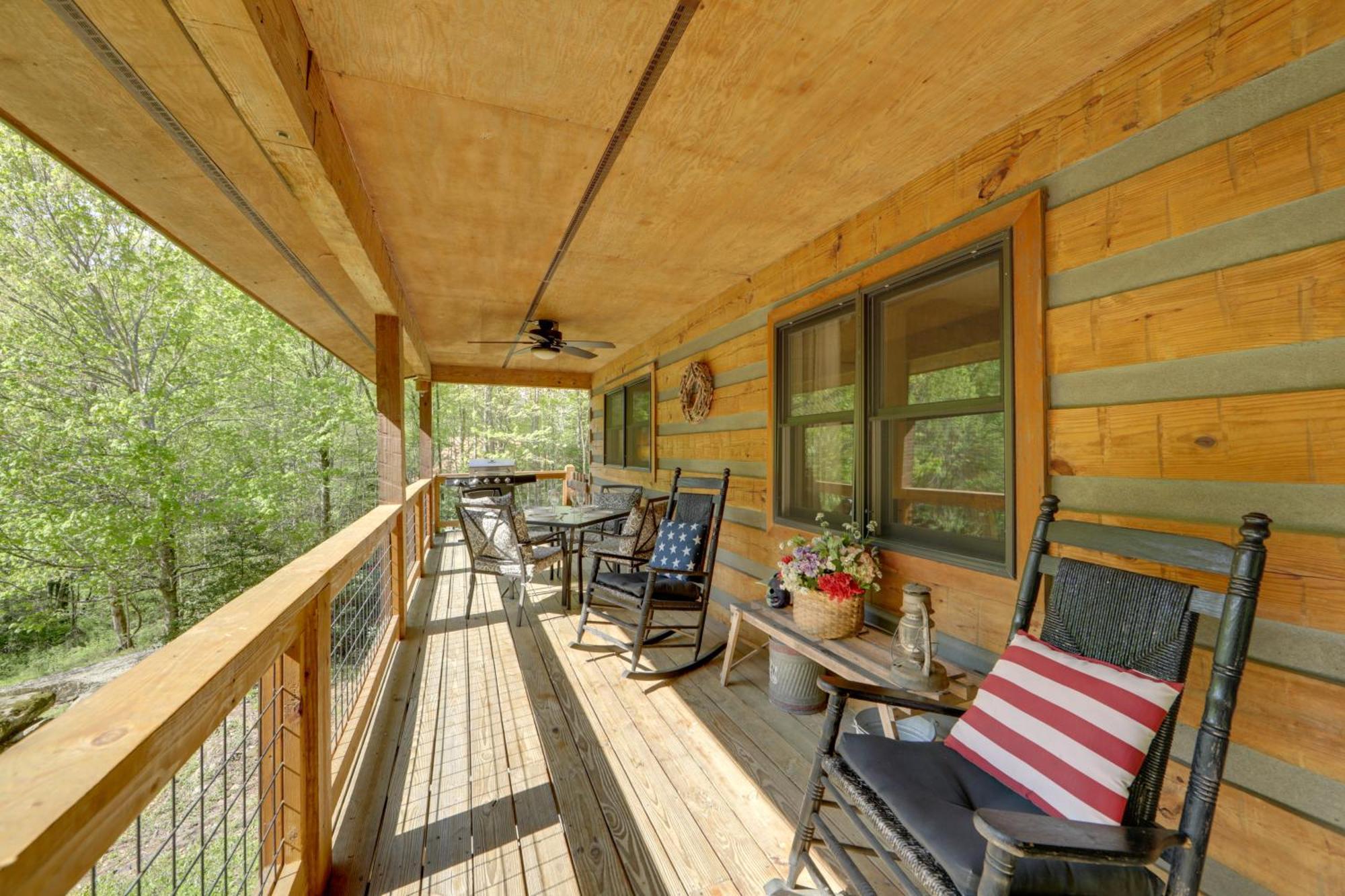 North Carolina Cabin - Hot Tub, Near Coopers Creek Bryson City Exterior foto
